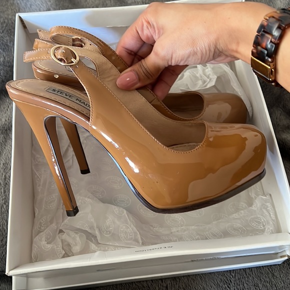 Heels - Picture 3 of 5